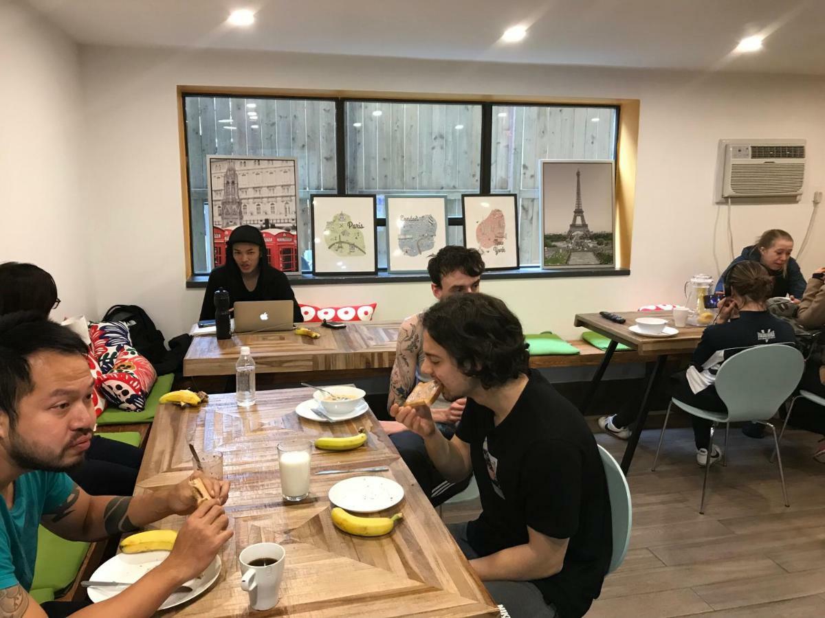 Kensington College Backpackers Vandrehjem Toronto Eksteriør billede